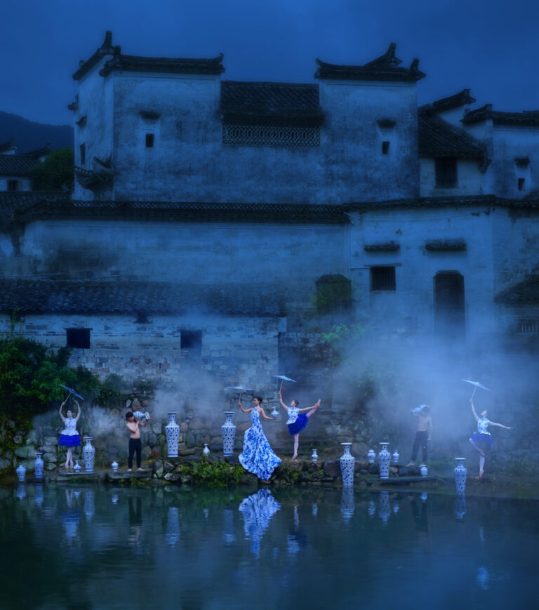 Wei Fangru - 青花瓷4Blue-and-white-porcelain4